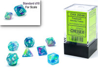 Festive® Mini-Polyhedral Waterlily™/white 7-Die...